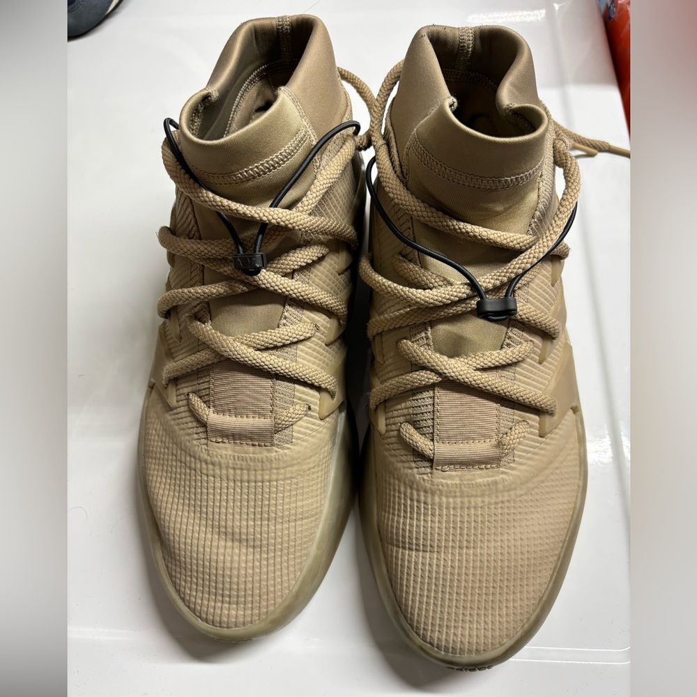 Men's adidas Fear of God Athletics Size 9.5